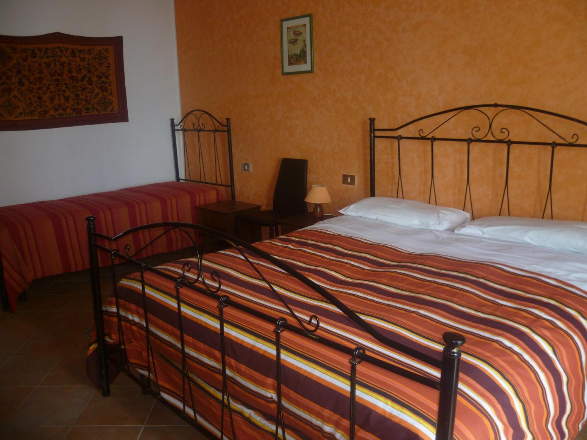 Alba Tra I Pini B&B 체팔루 객실 사진