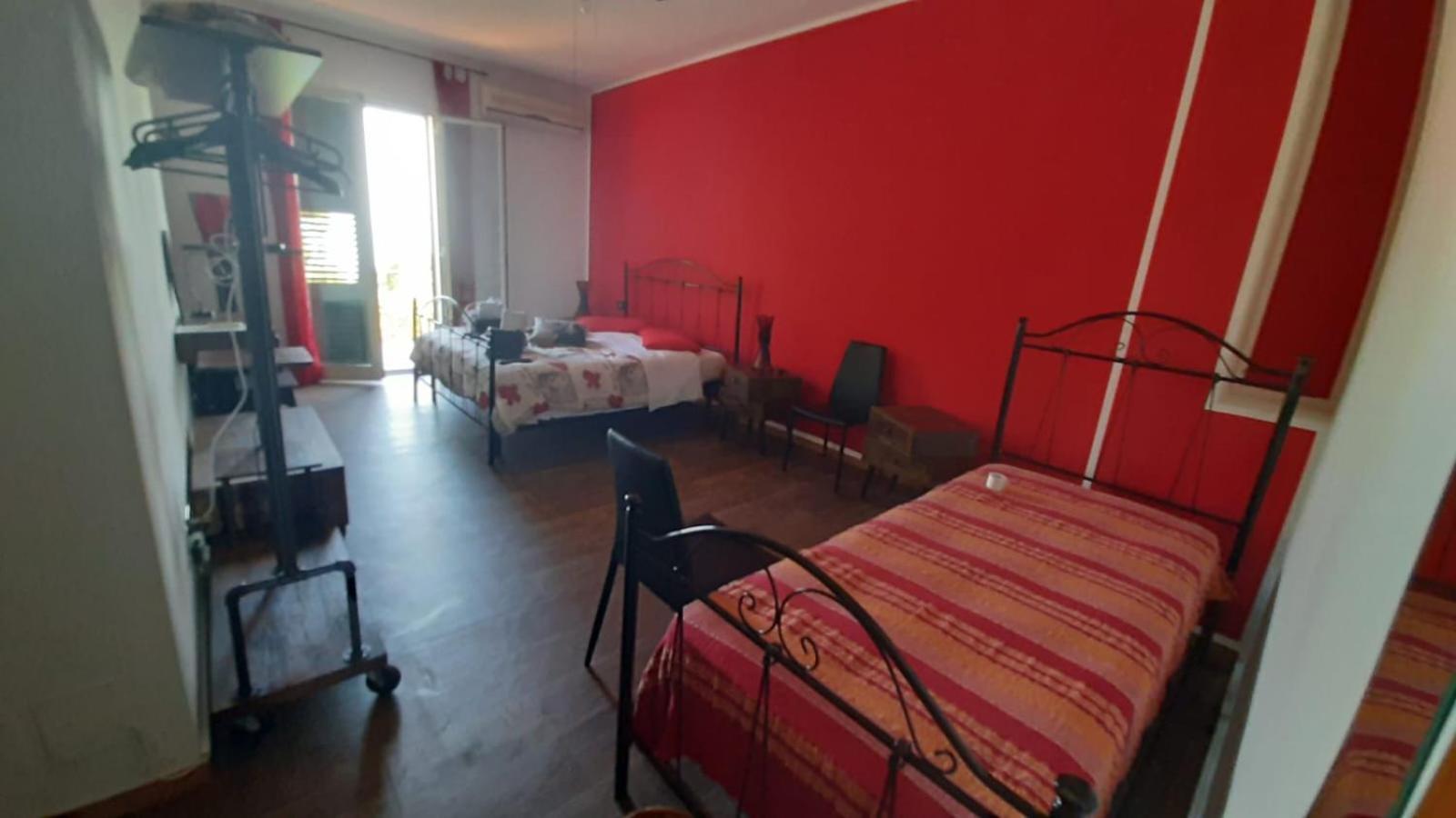 Alba Tra I Pini B&B 체팔루 외부 사진
