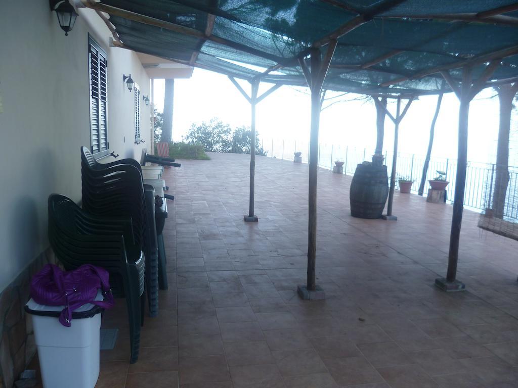 Alba Tra I Pini B&B 체팔루 외부 사진